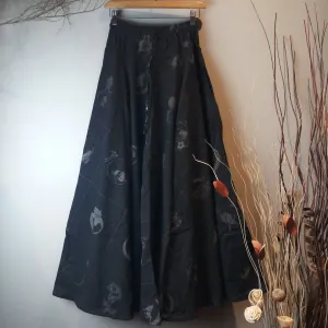 Samurai Cat Kamon 8 Panel Long Skirts with pockets